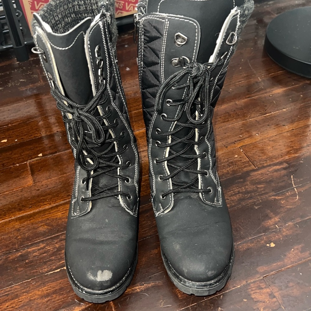 Black Snow boots Size 8